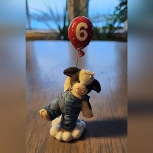 Vintage Mary's Moo Moos "Carried Away At Six" Figurine 1997 Enesco Age 6